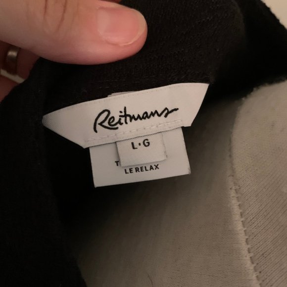 Reitmans Short Sleeve Top - Relaxed Fit - Picture 6 of 7